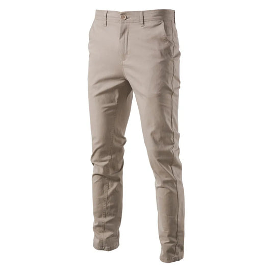 Pantalon couleur unie coupe ajustée